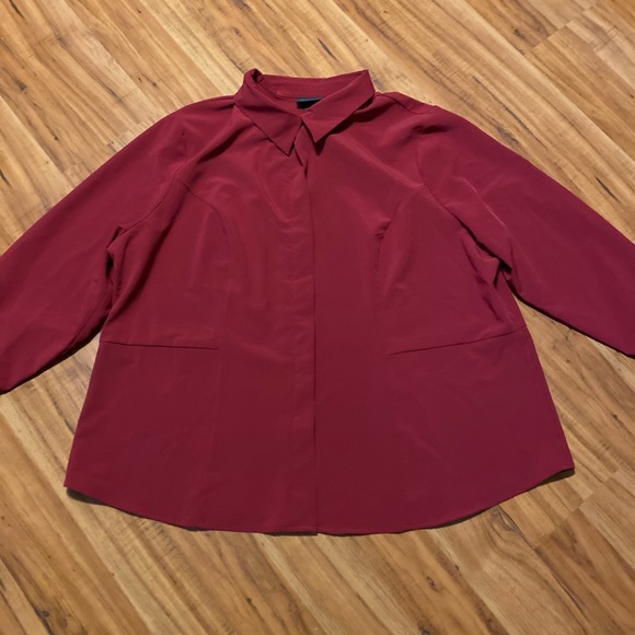Lane Bryant Women’s Burgundy Covered Placket Button Up Blouse Size 22/24 - Picture 8 of 10